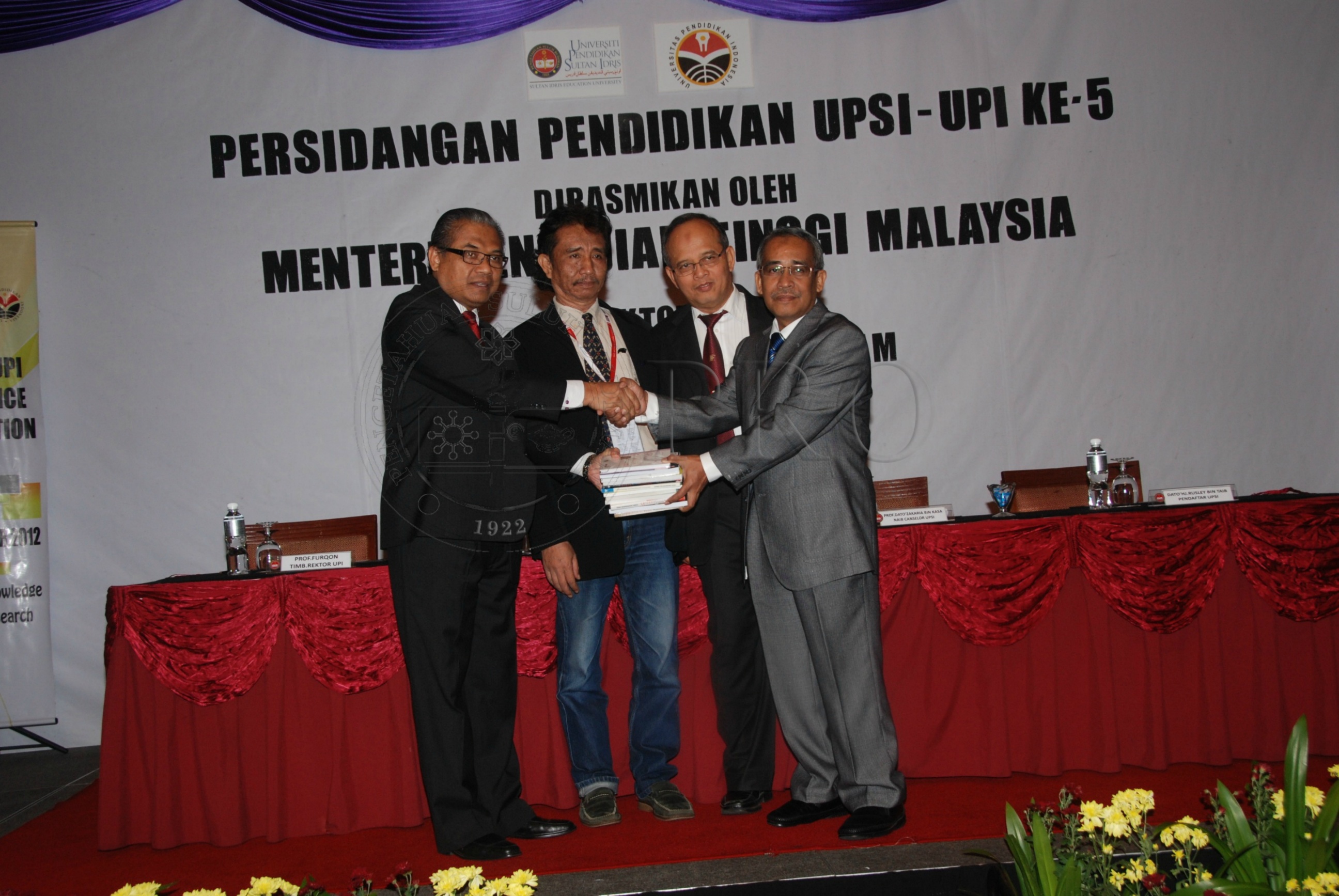 PRO 12 120 upi DSC 5966